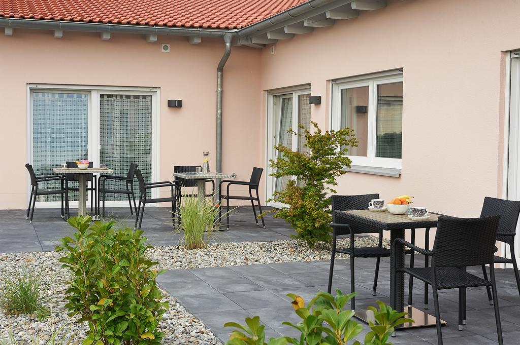 L-Appartements Burgau Extérieur photo
